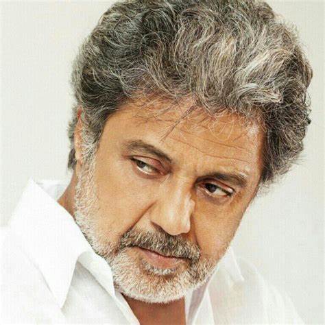 دانلود آهنگ داریوش چشم من 1 داریوش